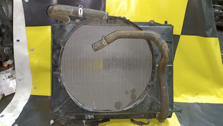 Радиатор основной Мицубиси Паджеро в Бодайбо 105204