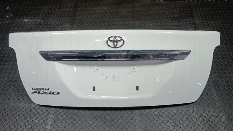 Крышка багажника Тойота Королла Аксио в Бодайбо 106942