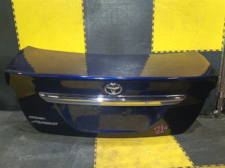 Крышка багажника Тойота Королла Аксио в Бодайбо 113111