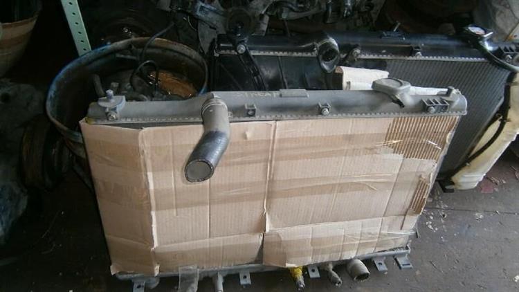 Радиатор основной Хонда Стрим в Бодайбо 11958