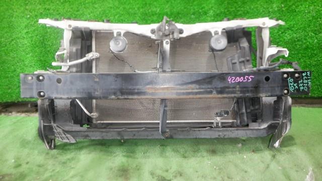 Рамка радиатора Тойота Виш в Бодайбо 206564