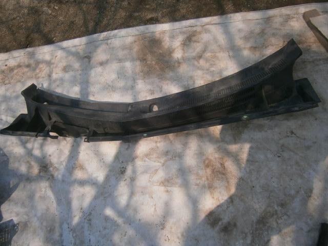 Решетка под лобовое стекло Тойота Королла Румион в Бодайбо 25550
