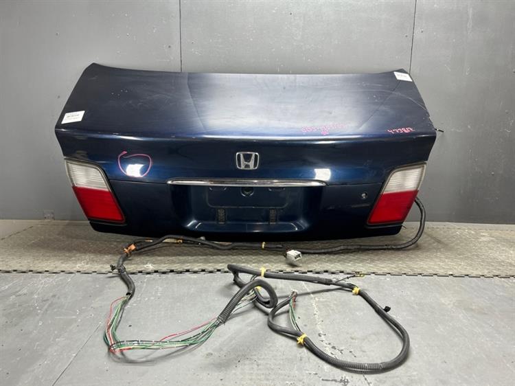 Крышка багажника Хонда Аккорд в Бодайбо 473817