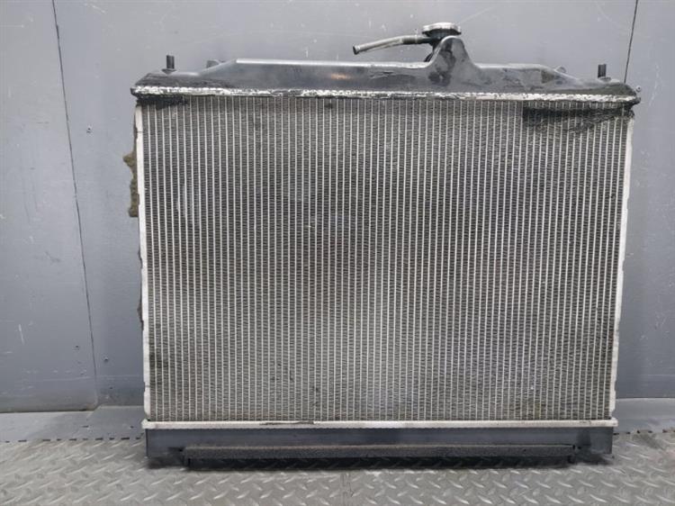 Радиатор основной Ниссан Серена в Бодайбо 476433