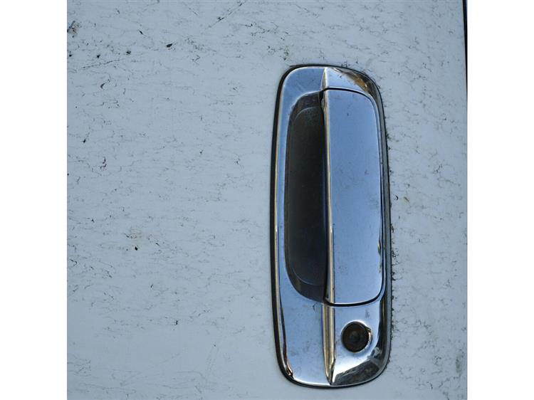 Дверь Тойота Краун в Бодайбо 94144